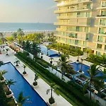 morros epic luxury